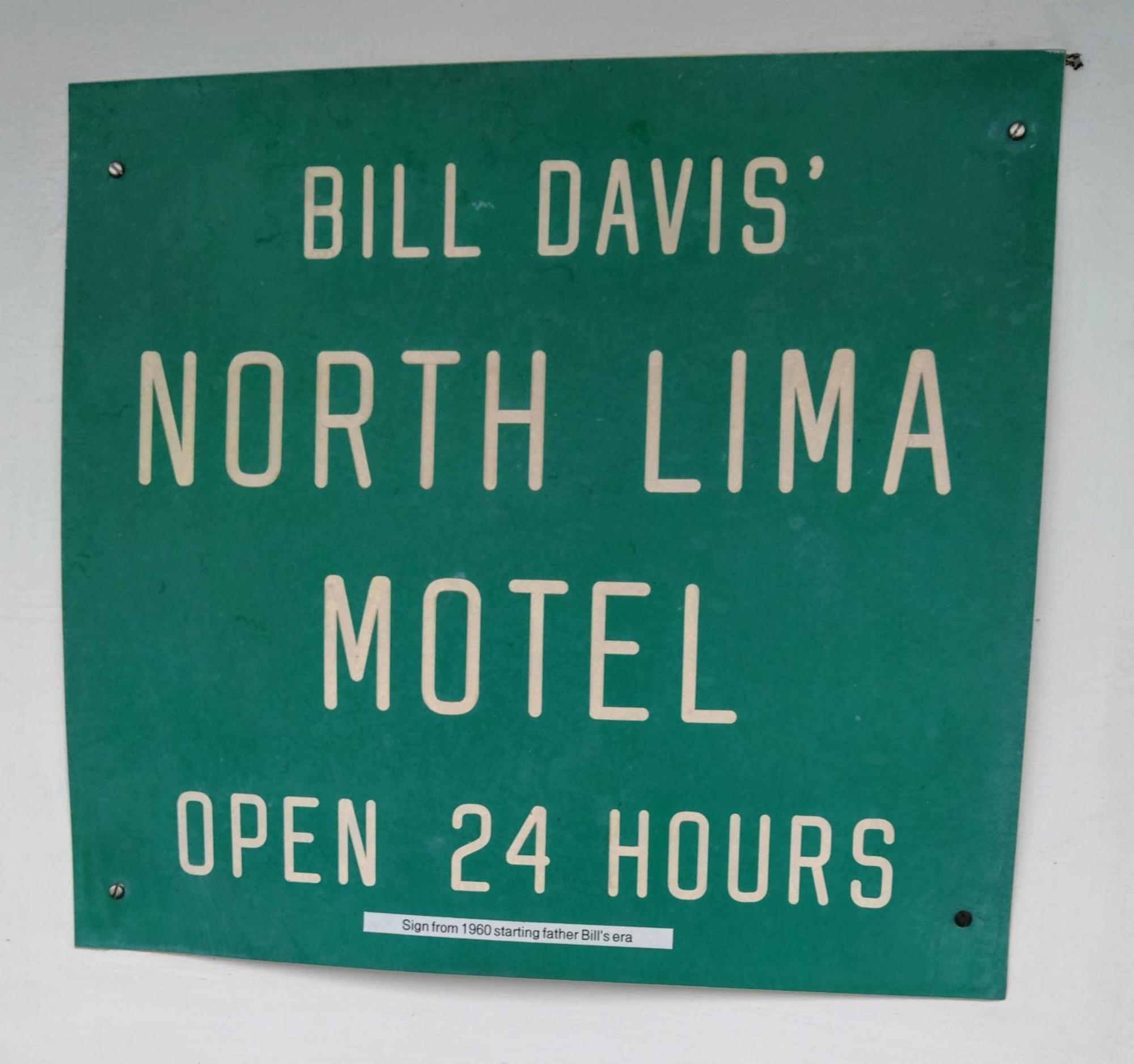 Davis Motel North Lima Buitenkant foto