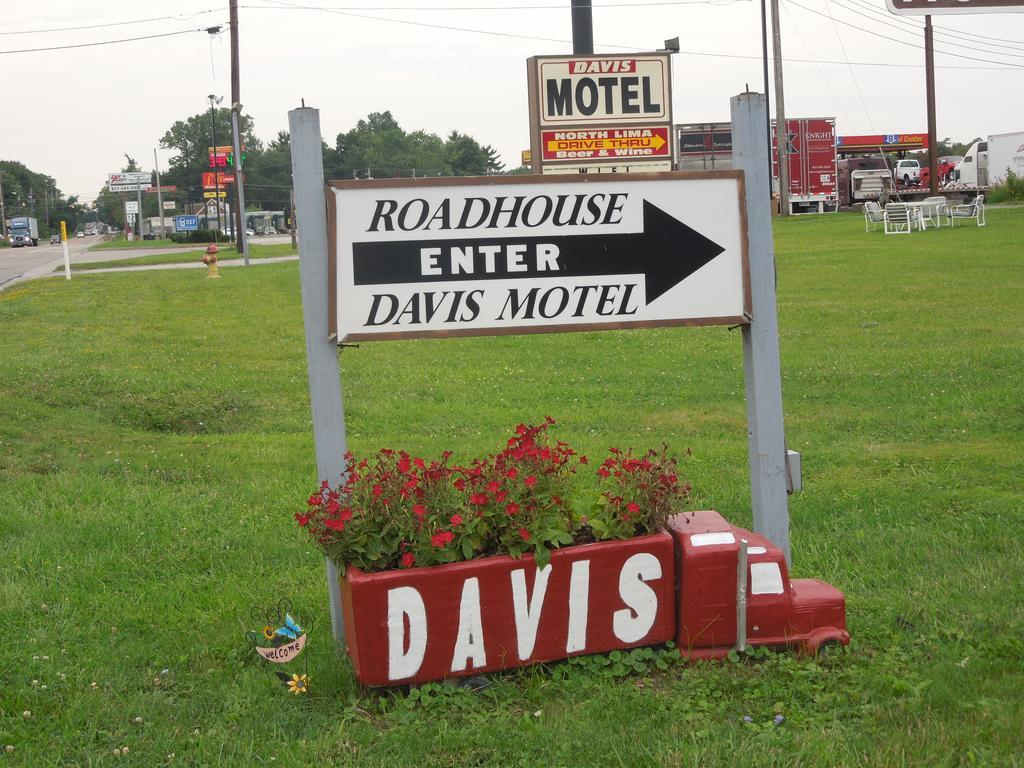 Davis Motel North Lima Buitenkant foto